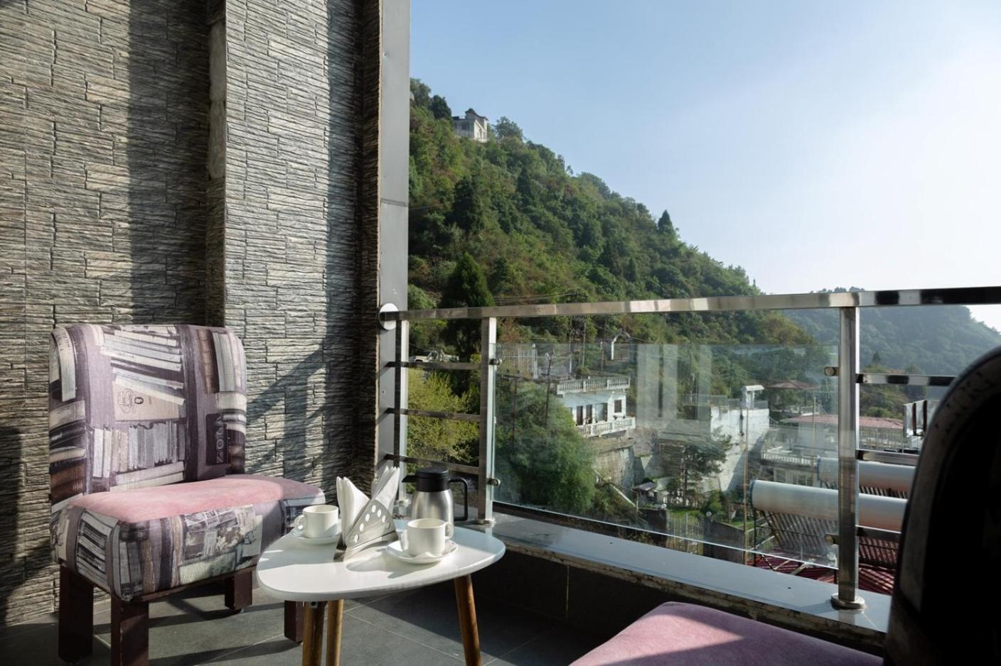 Hotel Park Royale Inn Mussoorie Ruang foto